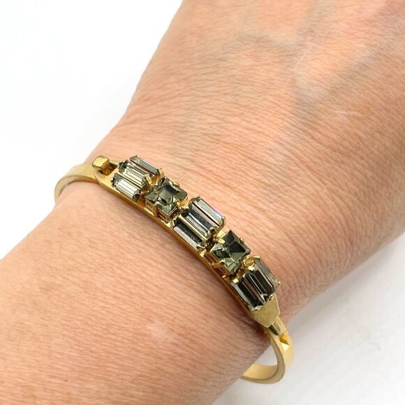 Madewell Multi-Shape Grey Green Crystal Gold Tone Hinged Hook Bangle Bracelet - Picture 1 of 10